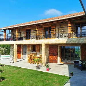 La Maison Des Cretes Parnans